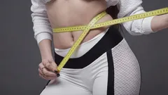 Hur du går ner i vikt hemma utan strikta dieter eller tabletter – de bästa tipsen för att bli av med överflödiga kilon